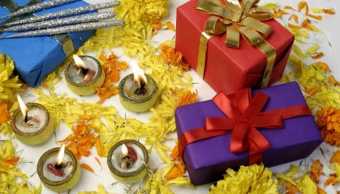 Top 5 Amazing Gifts to Brighten Up the Diwali Festival